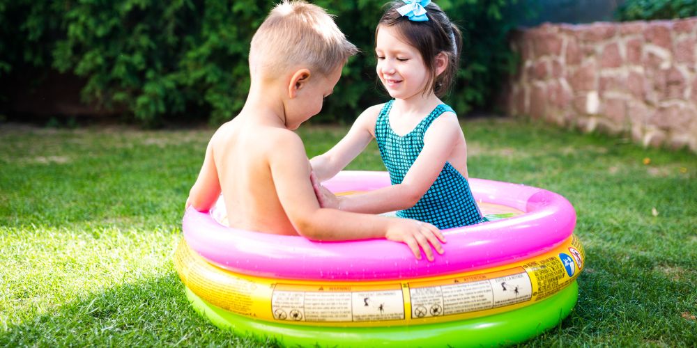 Ejemplo de piscinas desmontables tipo inflable para niños pequeños